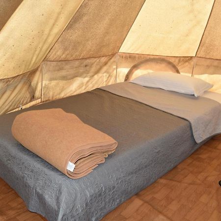 Camping Oliana Eksteriør bilde