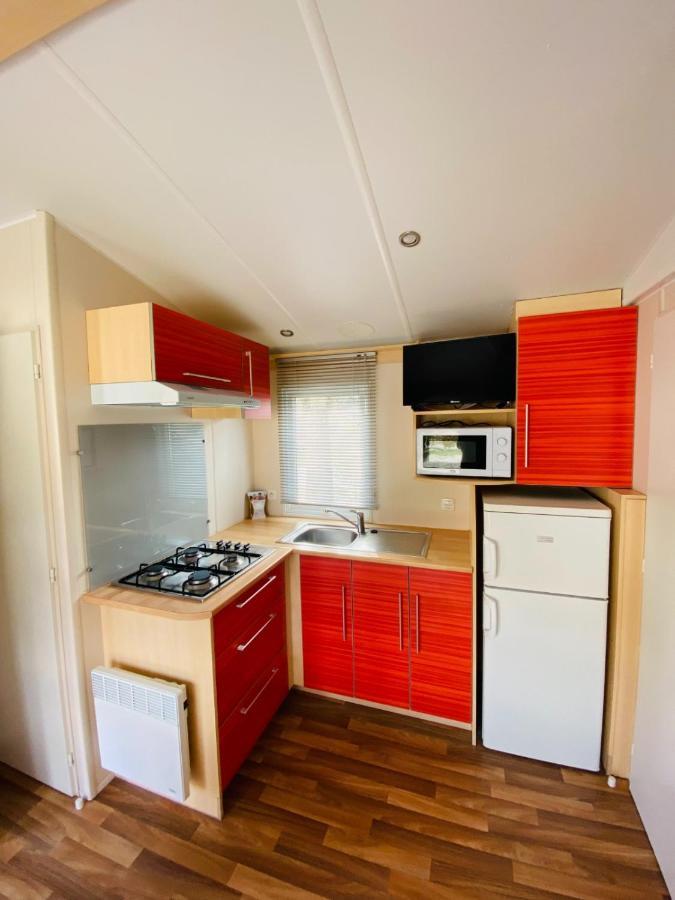 Camping Oliana Eksteriør bilde