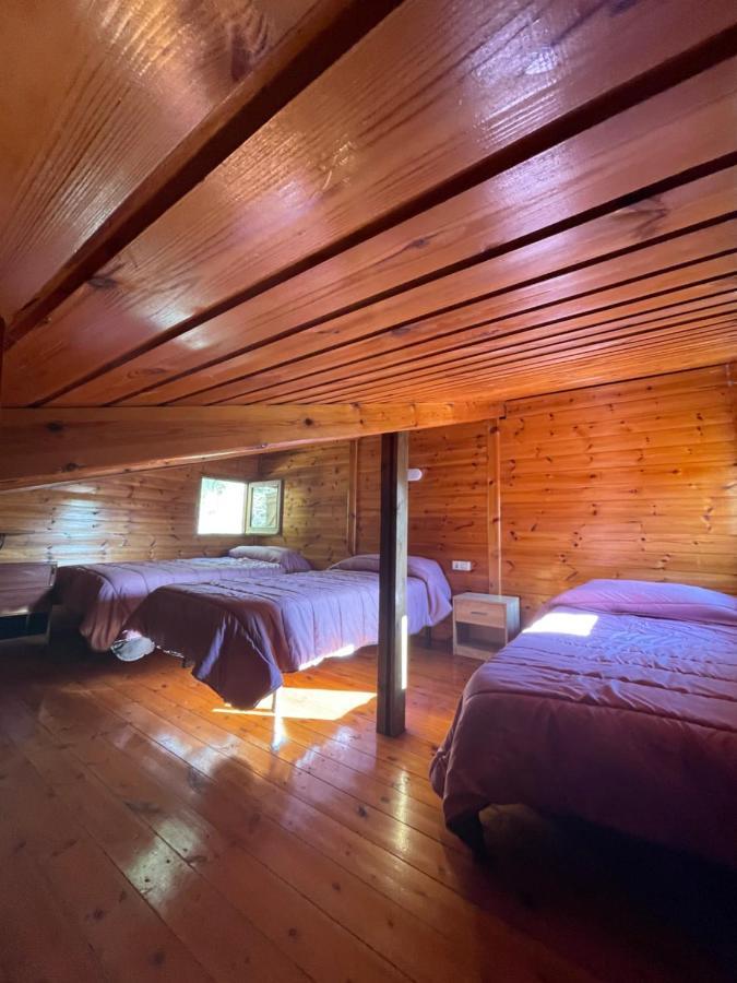 Camping Oliana Eksteriør bilde