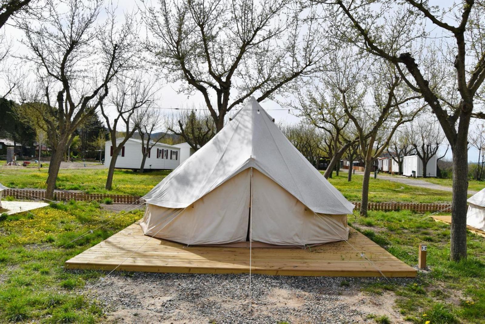 Camping Oliana Eksteriør bilde