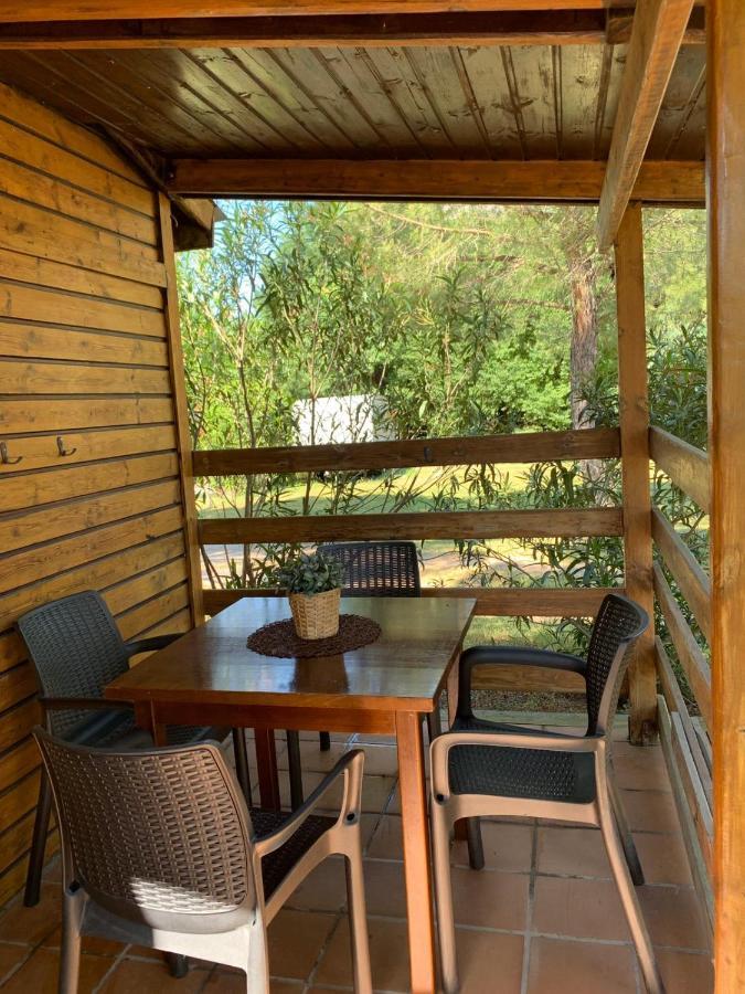 Camping Oliana Eksteriør bilde